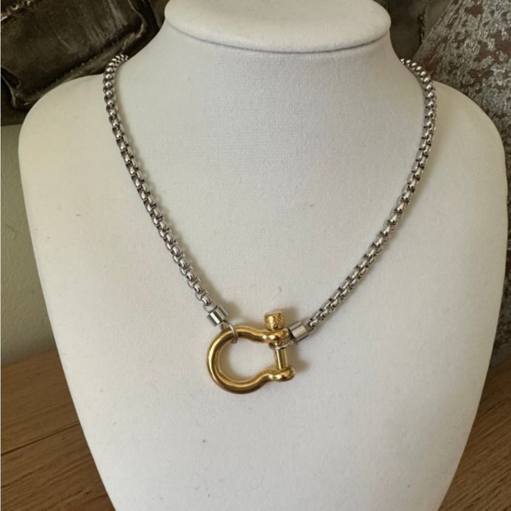 a171. 18k  Gold Stainless Steel Carabiner Necklace Silver Box Chain
