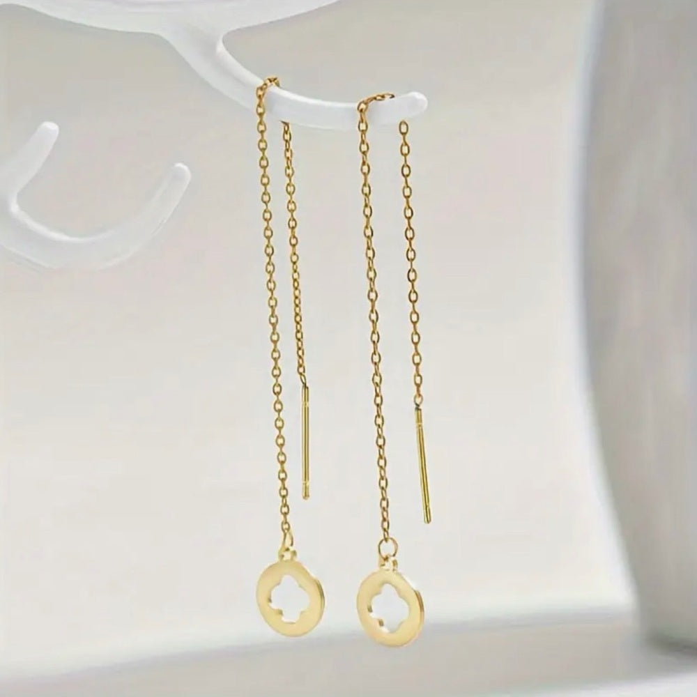 A196. 18k Gold Plated Thread Drop Clover Earrings