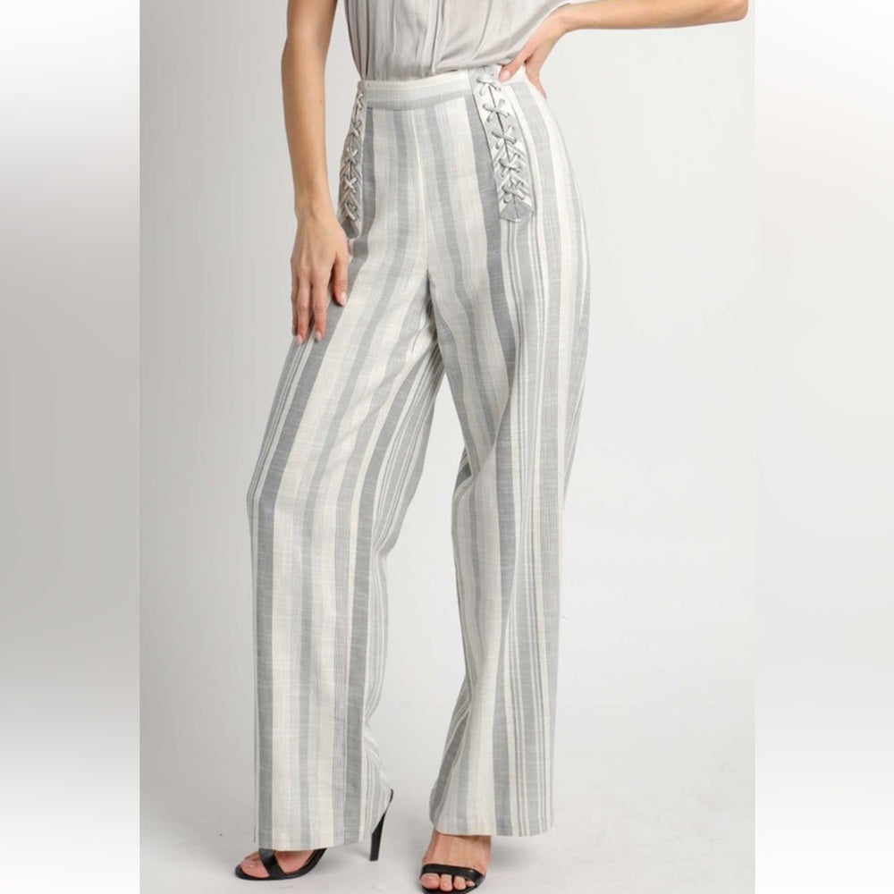 A224. Current Air Gray Striped Women's Pants