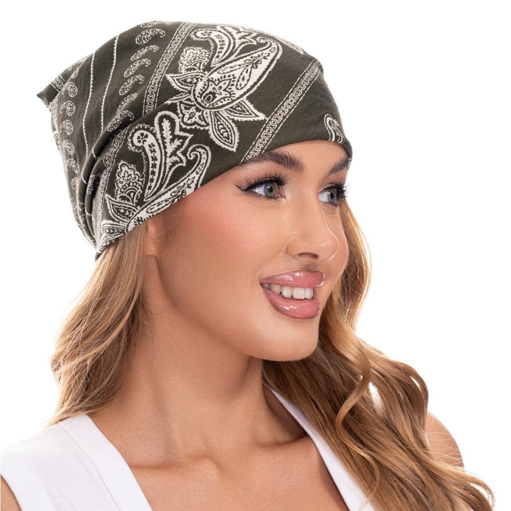 A235. Green and White Paisley Bandana & Skirt Set