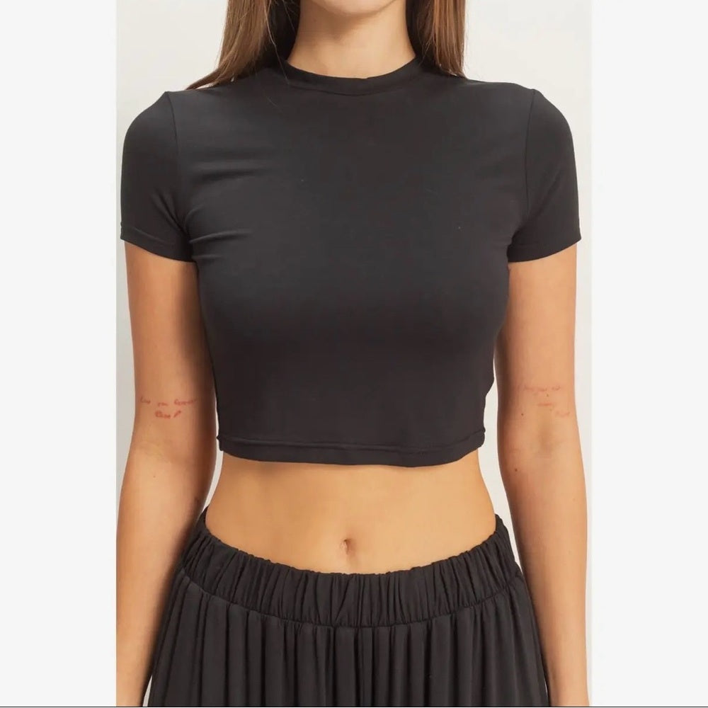 A252. Black Crop Top & Lounge Wide Leg Pant Set