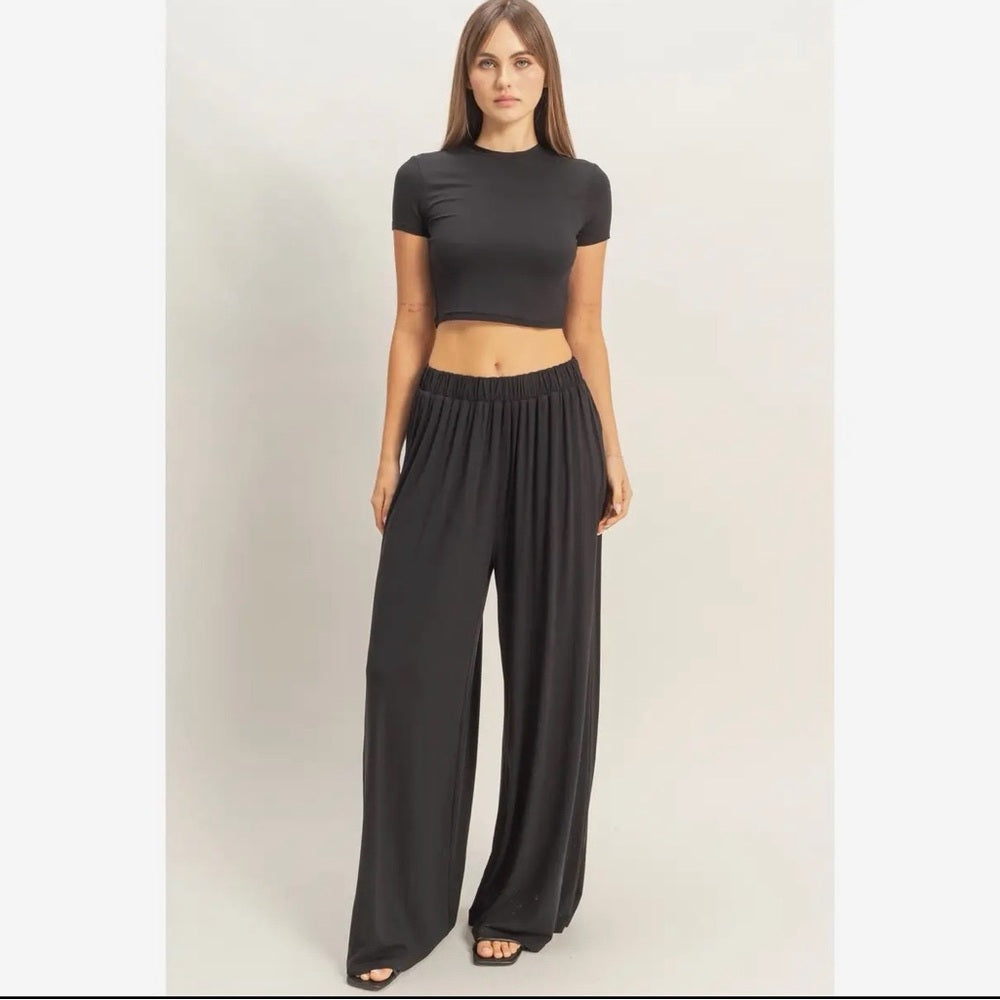 A252. Black Crop Top & Lounge Wide Leg Pant Set