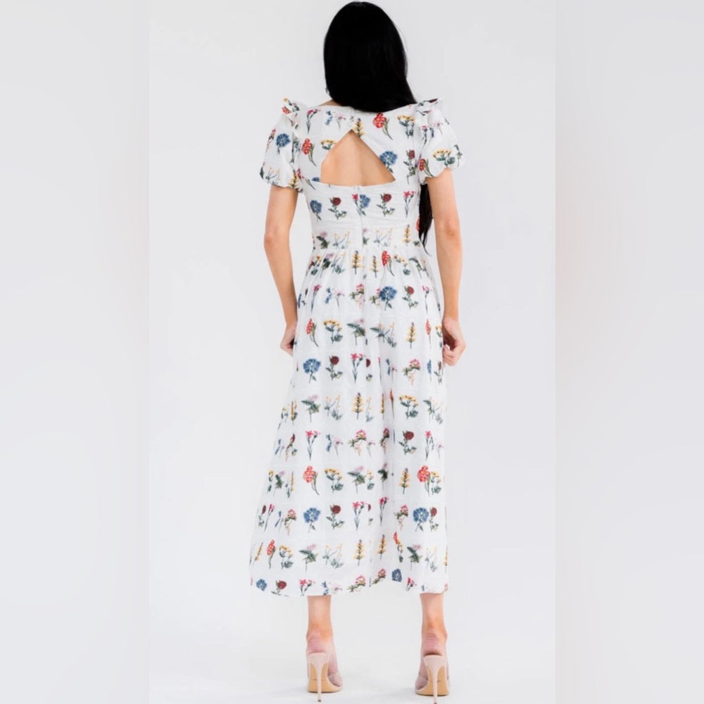 A286. Embroidered Floral White Maxi Dress