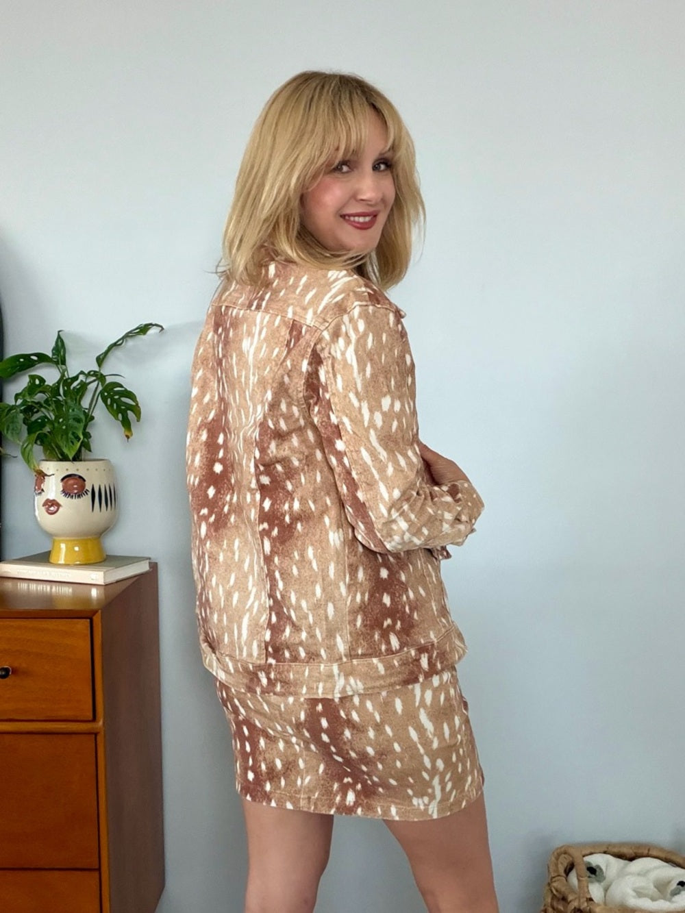A311. STRETCH DENIM Deer Print Brown Patterned Jacket and Skirt Set