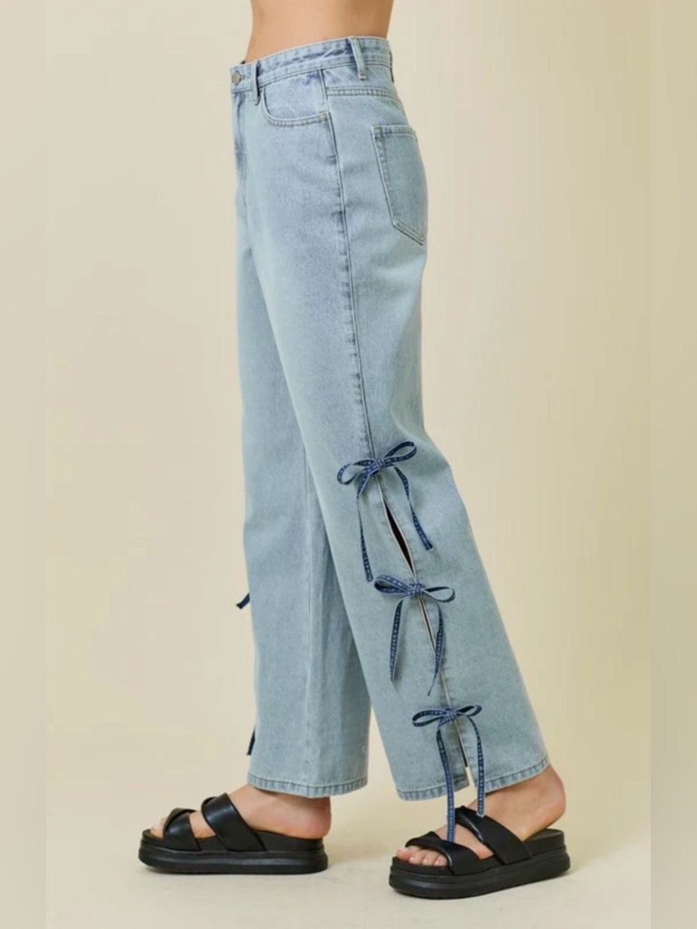Light Wash Tie-Side Wide Leg Jeans - Women