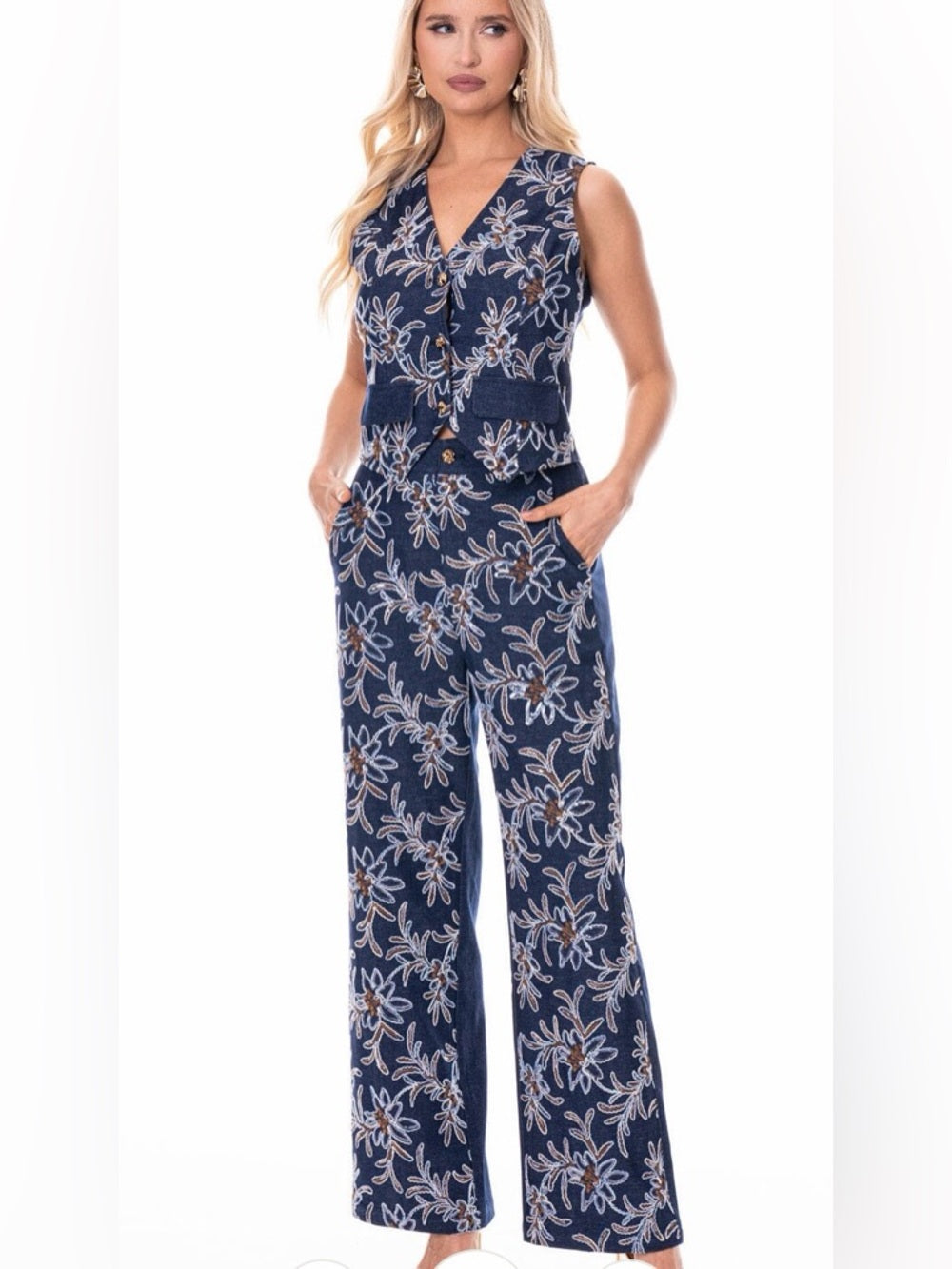 A375. Sleeveless Navy Embroidered Floral Wide-Leg Pants & Vest Ser