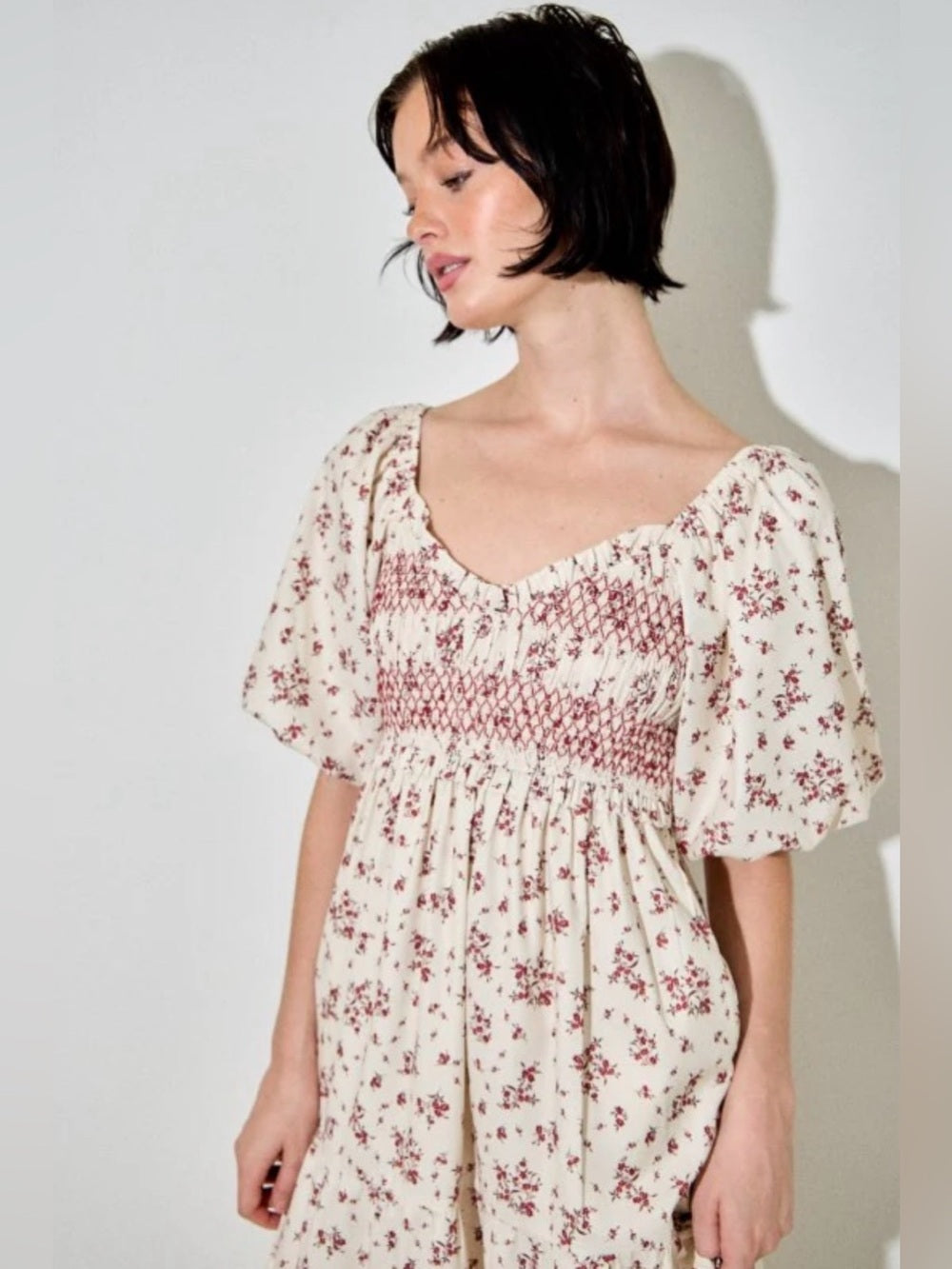 ✨A426. Floral Smocked Empire Waist Maxi Dress - Cream with Red Floral