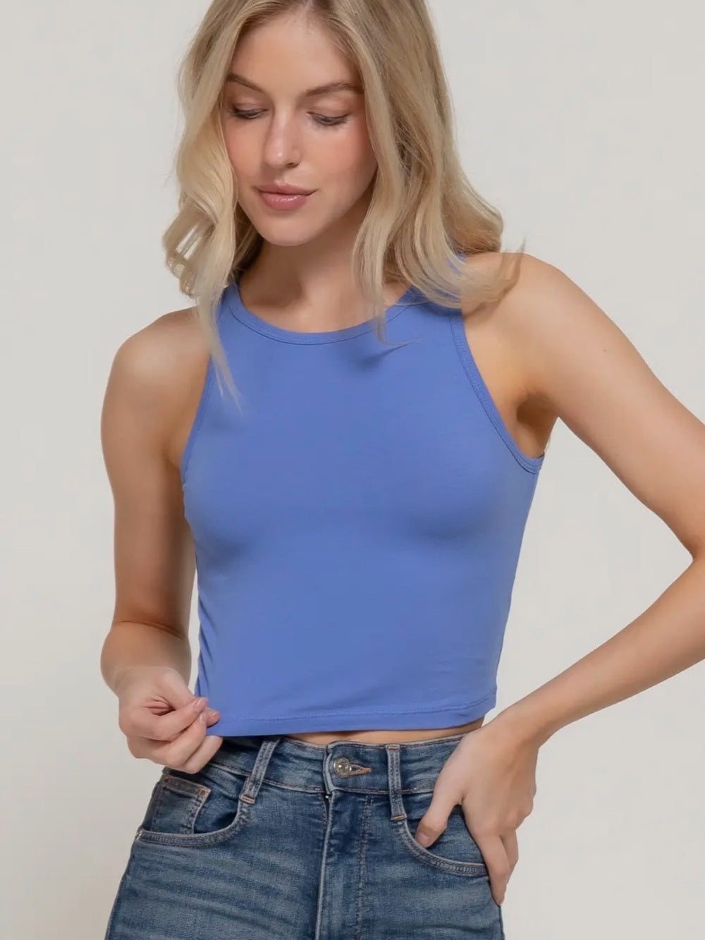 A432. Sleeveless Crewneck Crop Tank Top - Periwinkle Blue