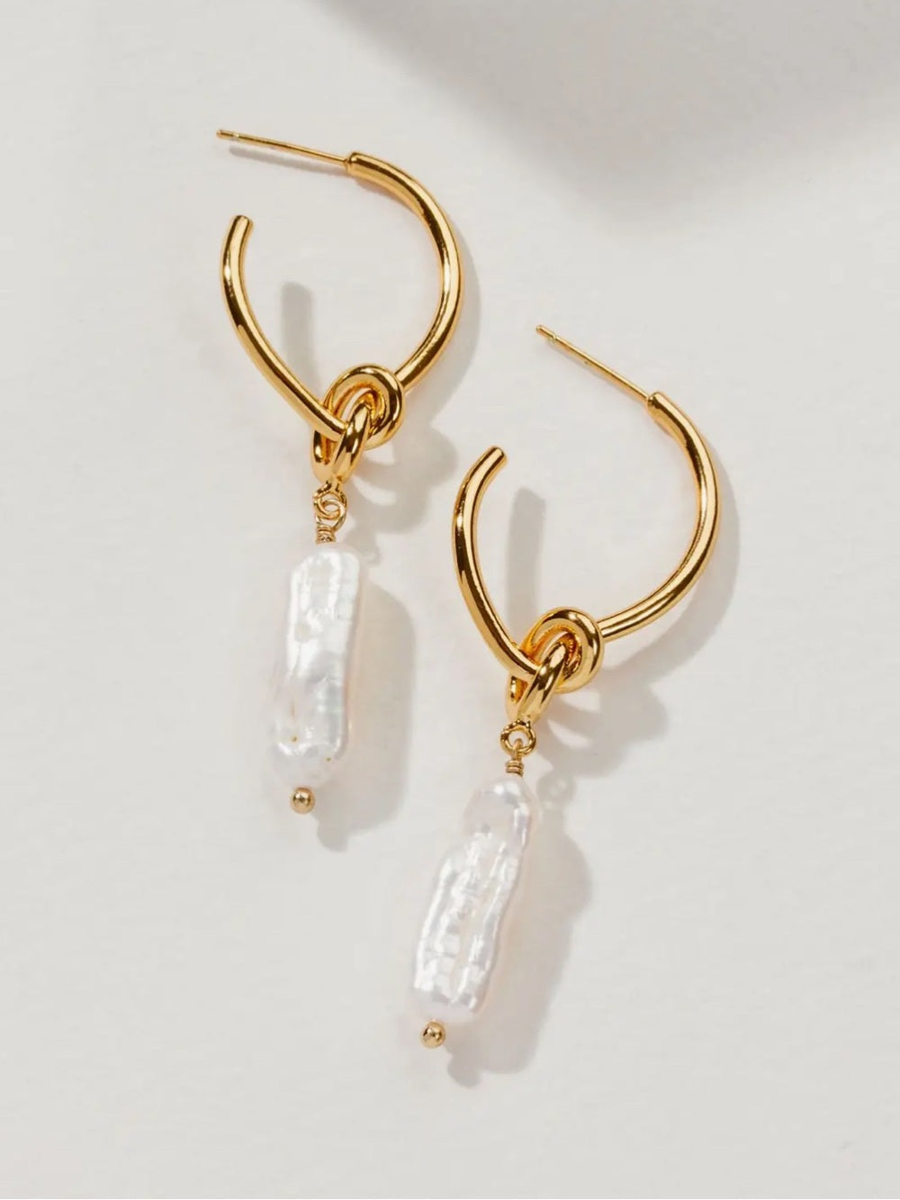 A465. Luna Norte Gold Hoop Earrings with White Keshi Pearl Drops