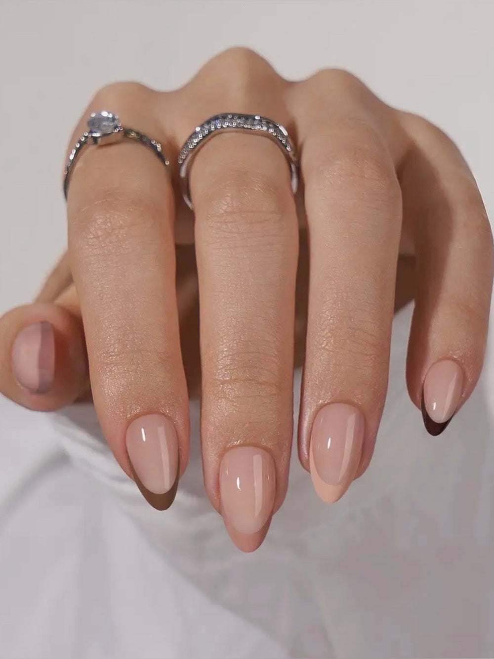 BTArtbox Brown French Tip Nude Almond Nail Set -