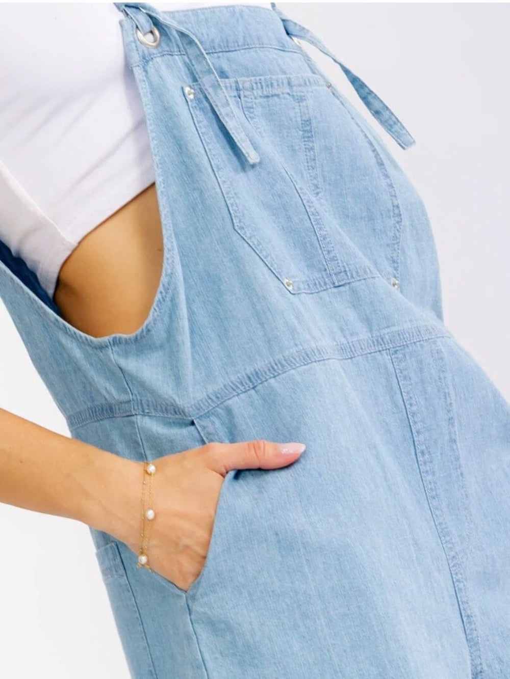 A634 Denim Overall Shorts with Raw Hem