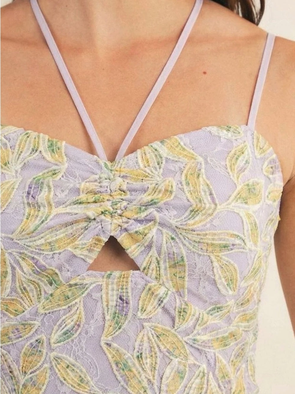 A646. Lavender Leaf-Print Spaghetti Strap Midi Dress