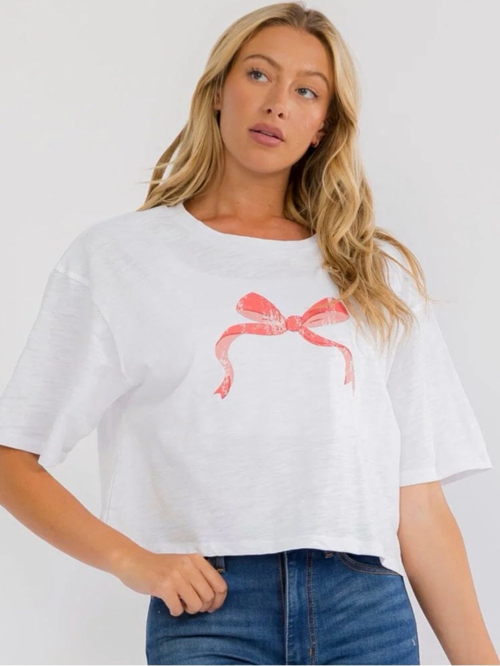 A690. Womens White Graphic Bow Tee - Soft Casual Top