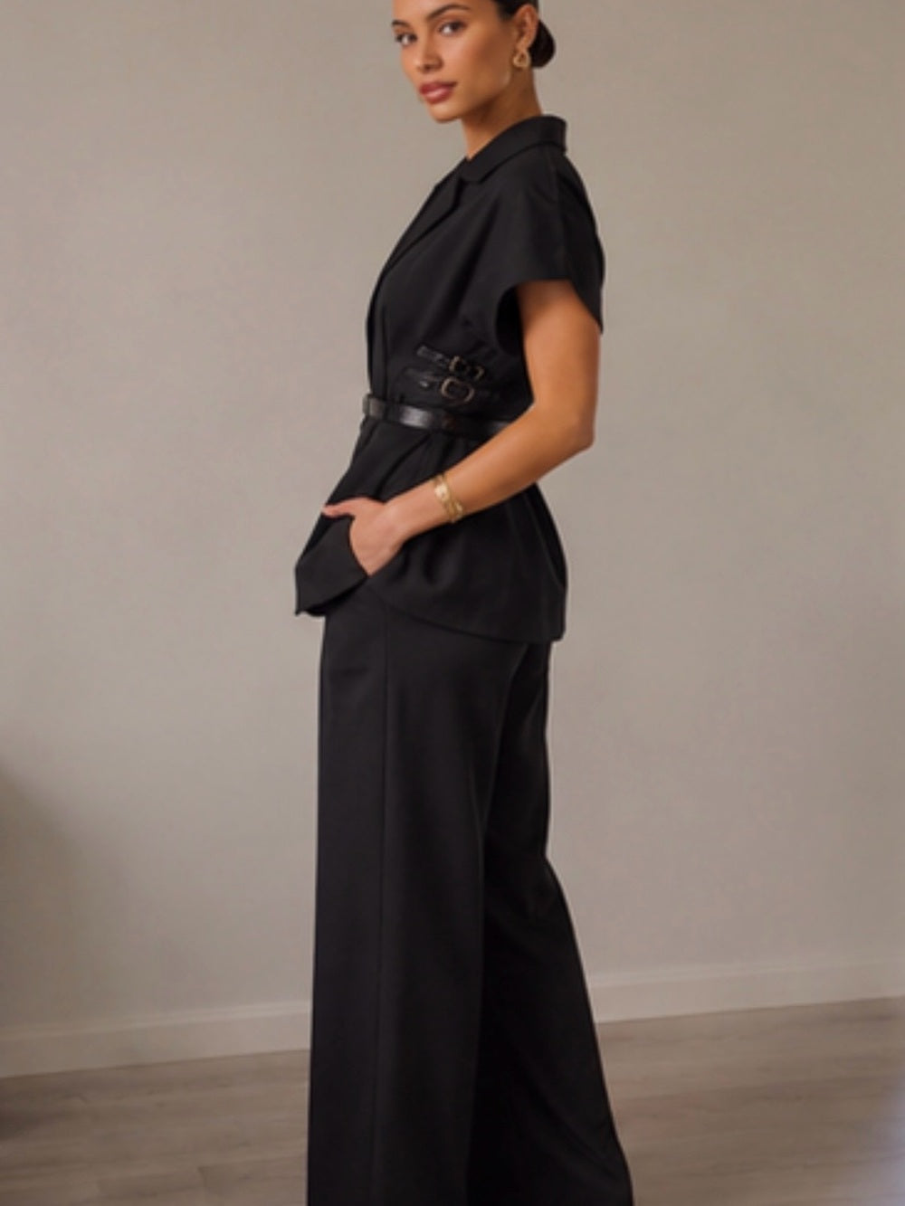 A481. Black Wide-Leg Pant & Short Sleeve Belted Top with Waist Belt