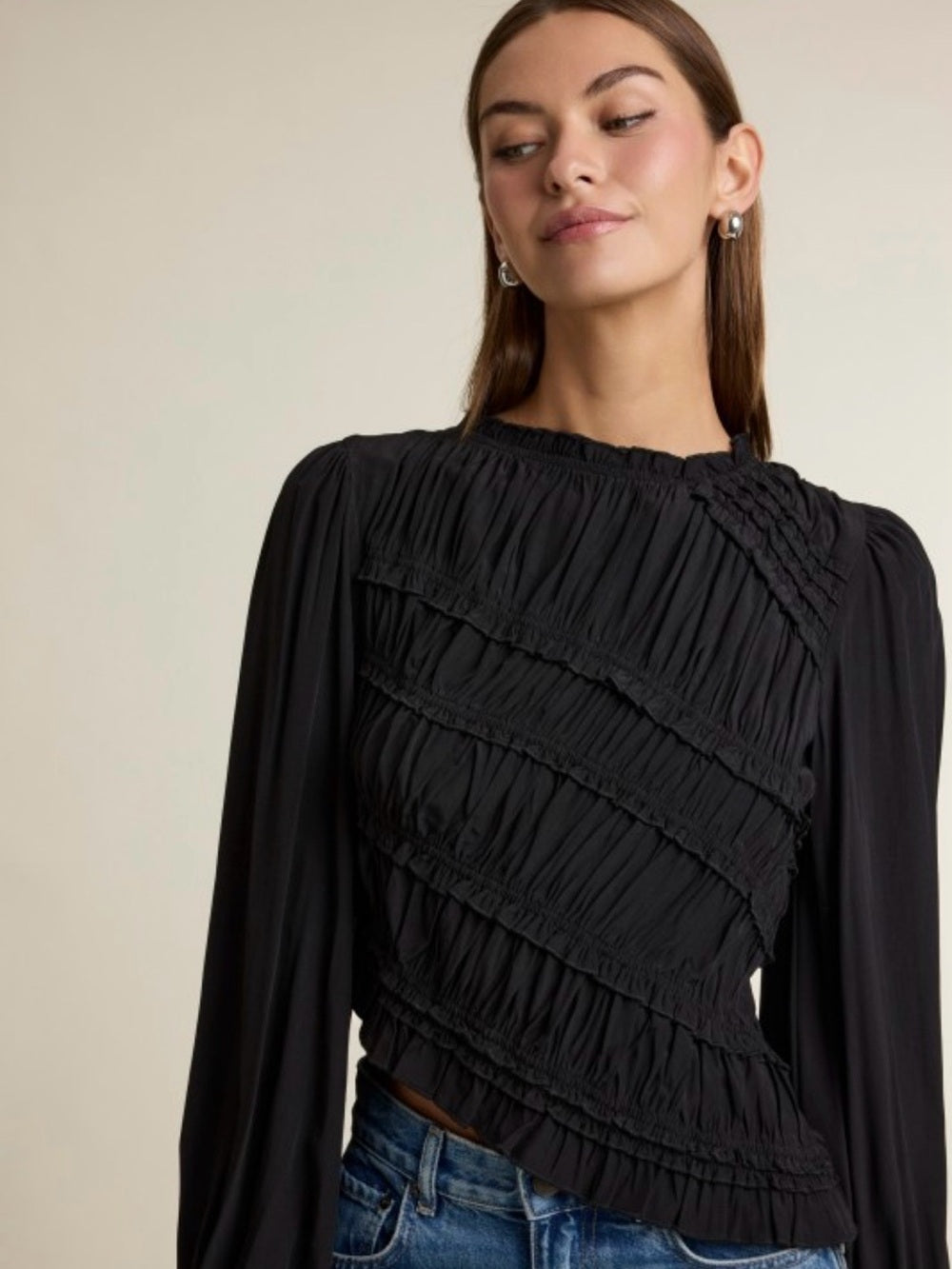 A501 Mable Black Smocked Asymmetrical Hem Long Sleeve Blouse