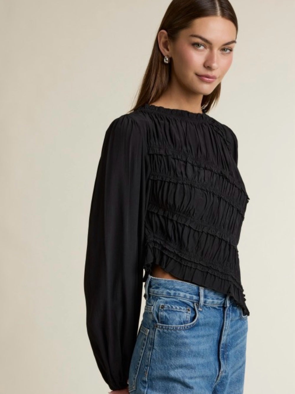 A501 Mable Black Smocked Asymmetrical Hem Long Sleeve Blouse