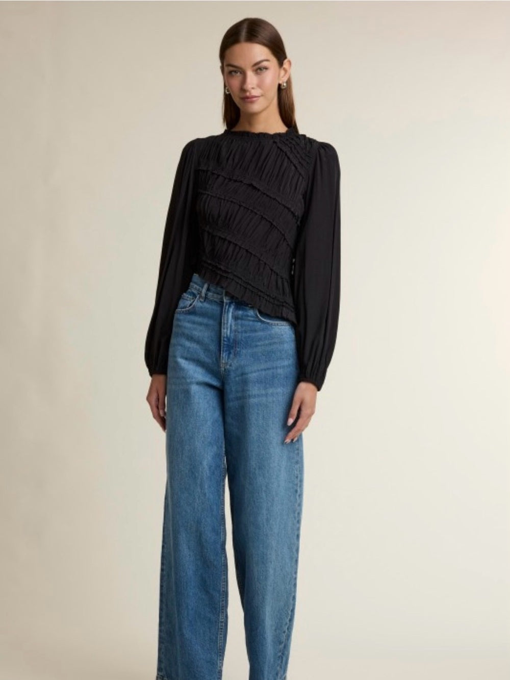 A501 Mable Black Smocked Asymmetrical Hem Long Sleeve Blouse