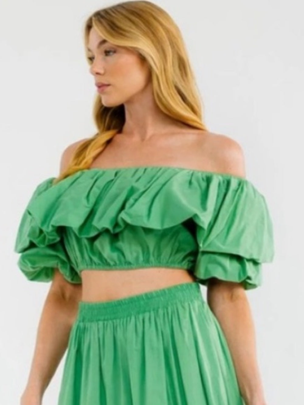 A264b Green Off-Shoulder Ruffle Crop Top - Women