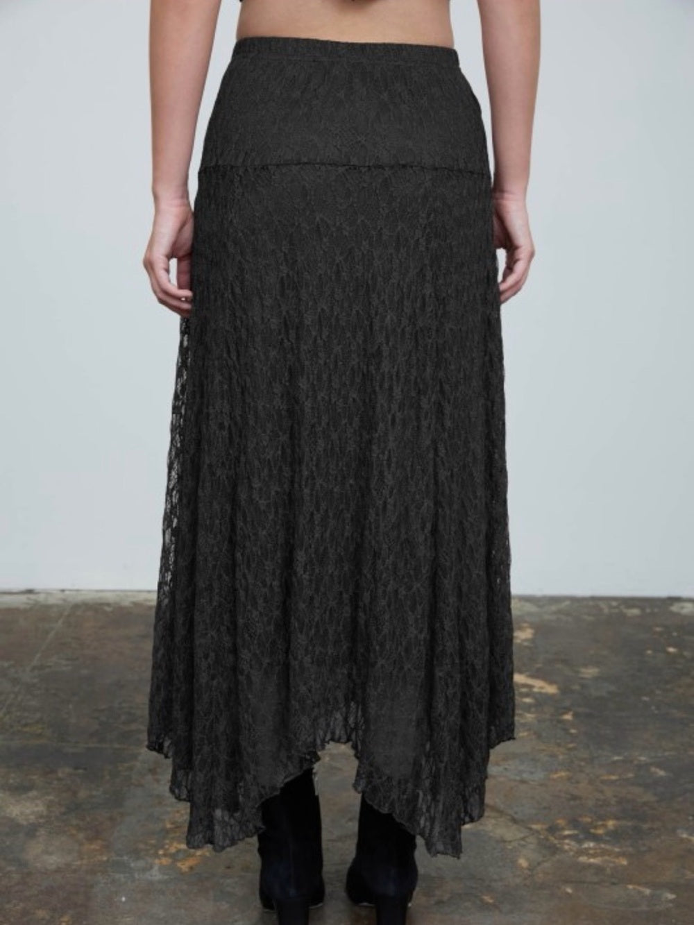 A512 Black Lace Asymmetric Maxi Skirt