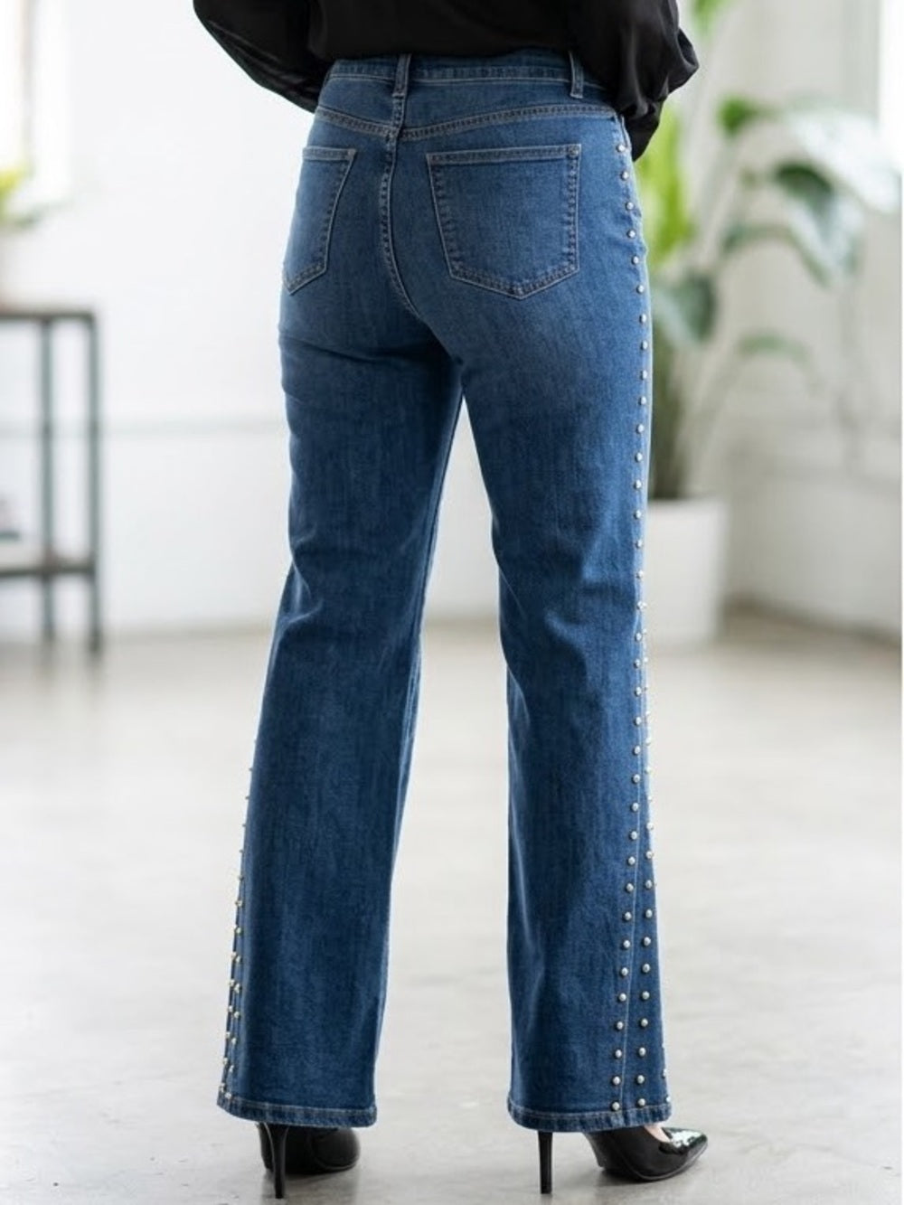 A528. Women’s Mid-Blue Straight-Leg Jeans with Side Stud Detail