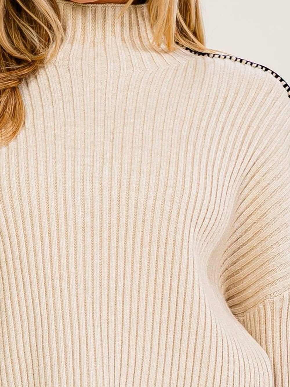 A574 Promesa Women’s Cream Ribbed Mock Neck Sweater w Black Stitching