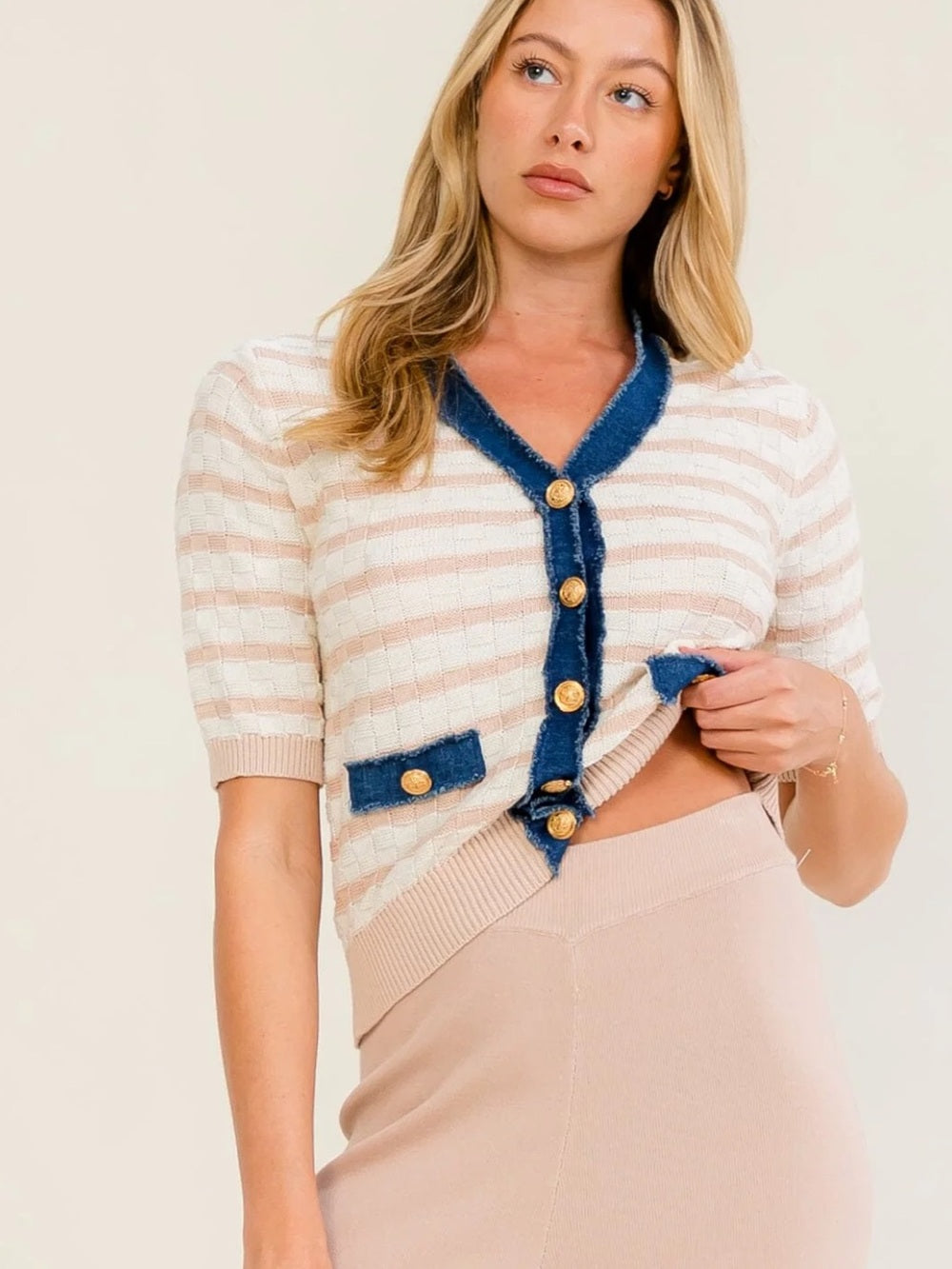 A605 Neutral Wide-Leg Pants & Knit Top with Blue Trim - Women