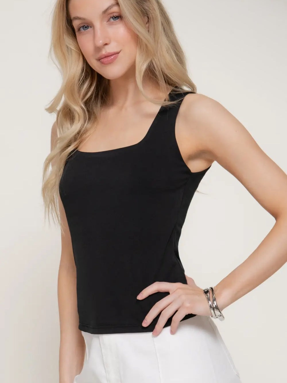 A619 Classic Black Square-Neck Tank Top