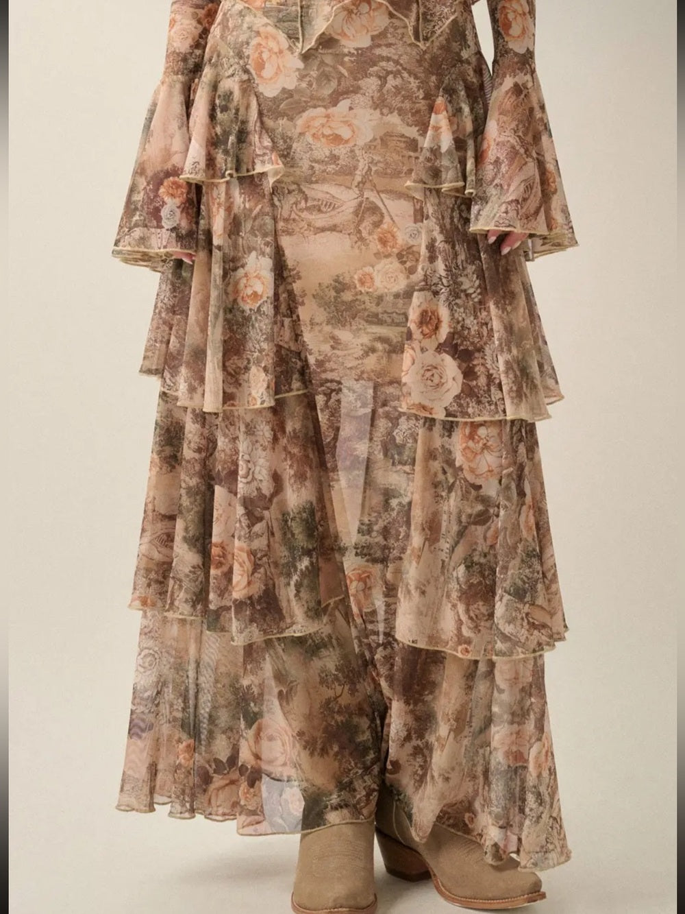 A650 Promesa Bohemian Tiered Floral Maxi Skirt in Blush Taupe